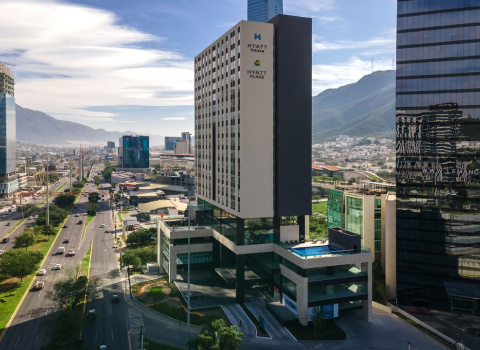 hotel-hyatt