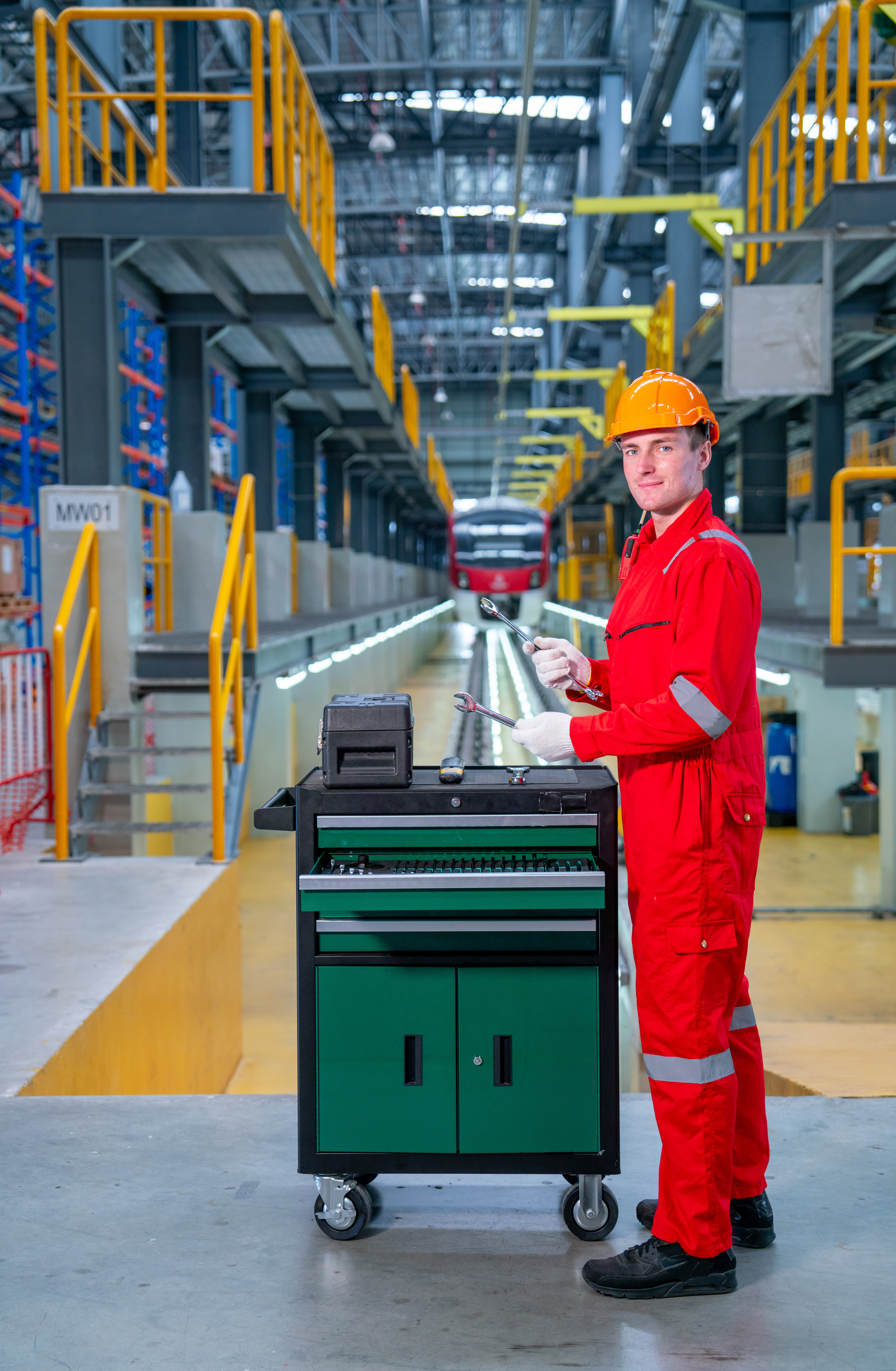 vertical-image-of-professional-technician-worker-w-2023-11-27-05-07-37-utc